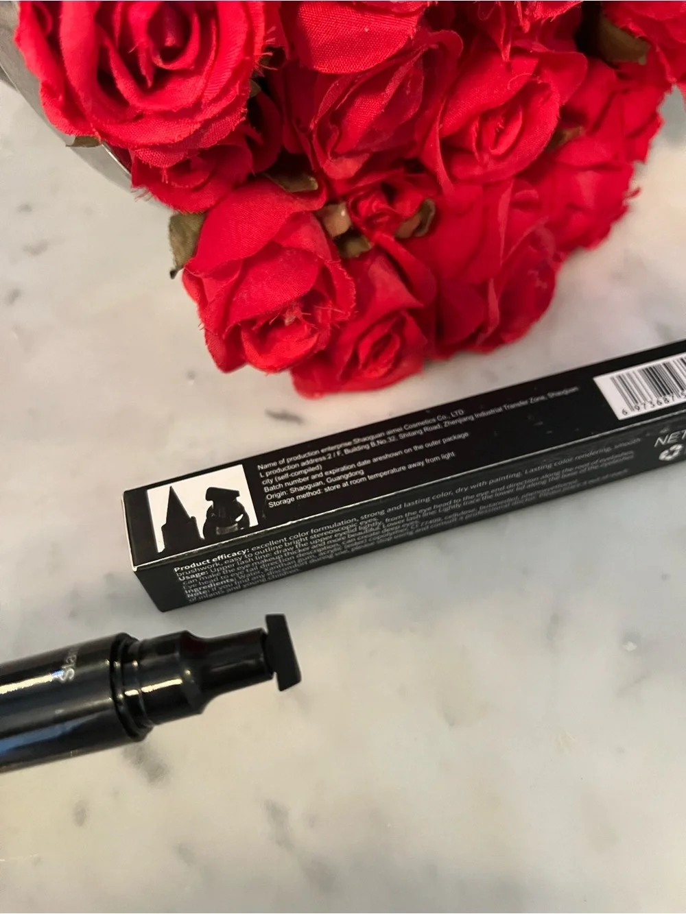 Suake Black Dual Tip precision Eyeliner Pen - Intense Black